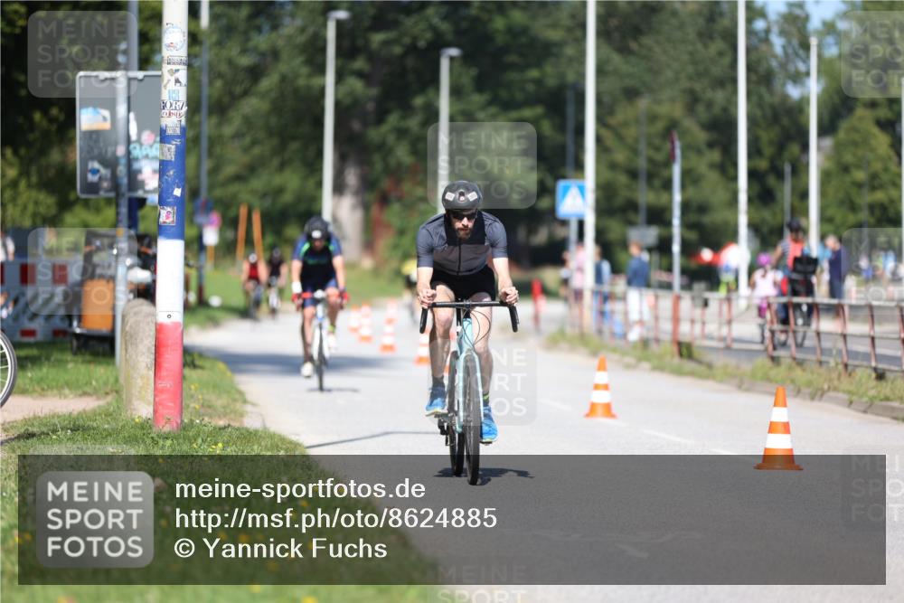 17.08.2025 - KN Förde Triathlon 2025 Yannick Fuchs http://msf.ph/oto/8624885 17.08.2025 11:37:18 Radfahren 310, 373, 377, 609, 615, 629, 310, 629 meine-sportfotos.de