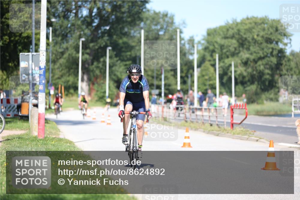 17.08.2025 - KN Förde Triathlon 2025 Yannick Fuchs http://msf.ph/oto/8624892 17.08.2025 11:37:21 Radfahren 373, 377, 380, 609, 614, 615, 310, 629 meine-sportfotos.de
