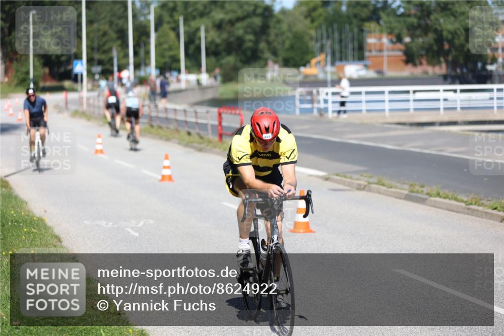 17.08.2025 - KN Förde Triathlon 2025 Yannick Fuchs http://msf.ph/oto/8624922 17.08.2025 11:38:48 Radfahren 282, 304, 615, 626, 627, 335, 340 meine-sportfotos.de