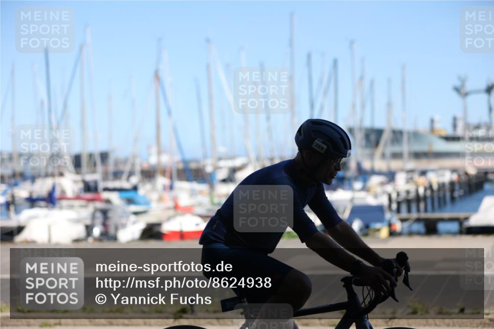 17.08.2025 - KN Förde Triathlon 2025 Yannick Fuchs http://msf.ph/oto/8624938 17.08.2025 11:39:54 Radfahren 321, 359, 603 meine-sportfotos.de