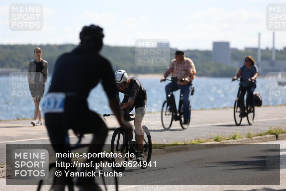 17.08.2025 - KN Förde Triathlon 2025 Yannick Fuchs http://msf.ph/oto/8624941 17.08.2025 11:40:06 Radfahren 299, 337, 603, 611, 631, 321, 603 meine-sportfotos.de