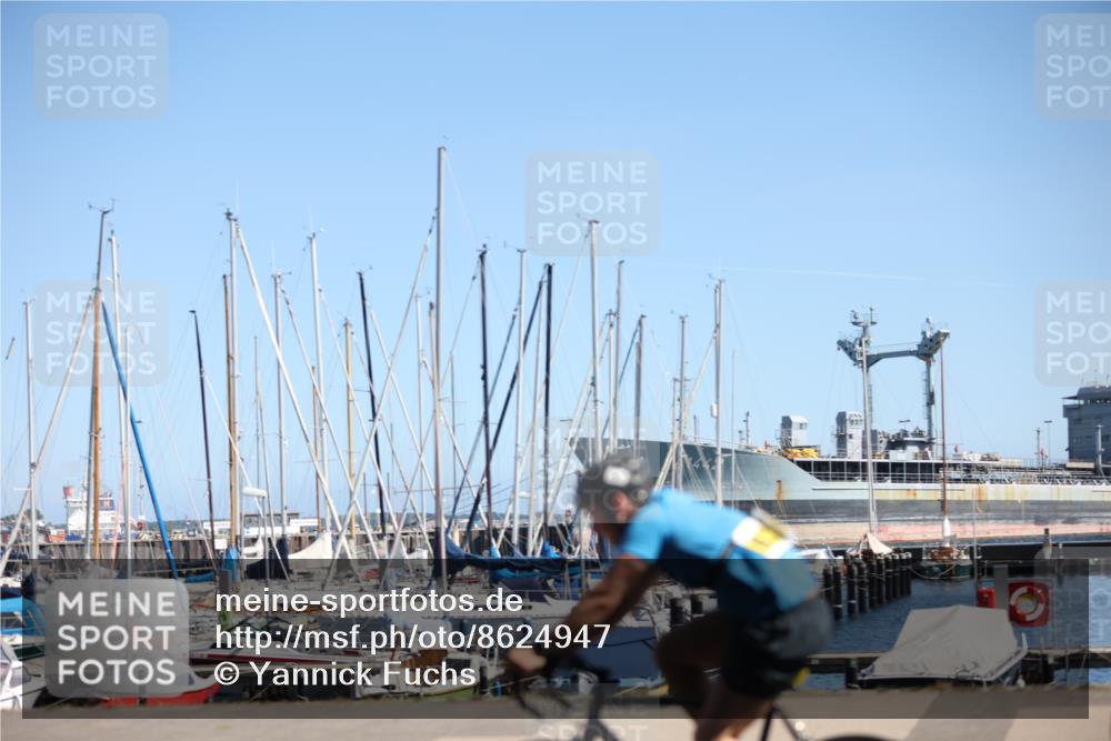 17.08.2025 - KN Förde Triathlon 2025 Yannick Fuchs http://msf.ph/oto/8624947 17.08.2025 11:40:12 Radfahren 299, 312, 331, 340, 631, 337, 603, 611 meine-sportfotos.de