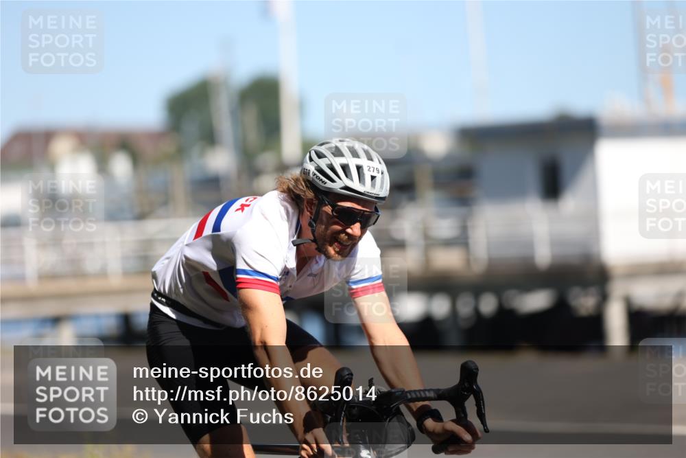 17.08.2025 - KN Förde Triathlon 2025 Yannick Fuchs http://msf.ph/oto/8625014 17.08.2025 11:41:18 Radfahren 279, 324, 604, 628, 387 meine-sportfotos.de