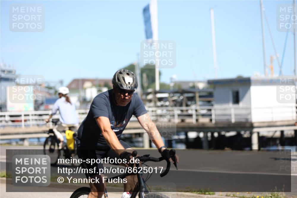 17.08.2025 - KN Förde Triathlon 2025 Yannick Fuchs http://msf.ph/oto/8625017 17.08.2025 11:41:20 Radfahren 279, 324, 604, 628, 387 meine-sportfotos.de