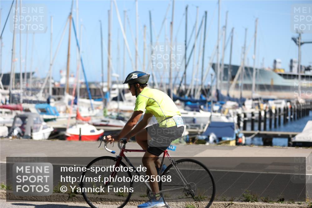 17.08.2025 - KN Förde Triathlon 2025 Yannick Fuchs http://msf.ph/oto/8625068 17.08.2025 11:42:30 Radfahren 325, 343, 385, 316 meine-sportfotos.de