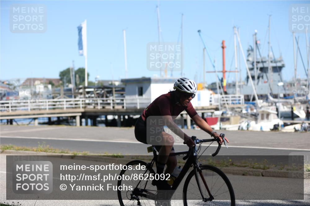 17.08.2025 - KN Förde Triathlon 2025 Yannick Fuchs http://msf.ph/oto/8625092 17.08.2025 11:42:45 Radfahren 387, 390, 602, 634, 642, 318 meine-sportfotos.de