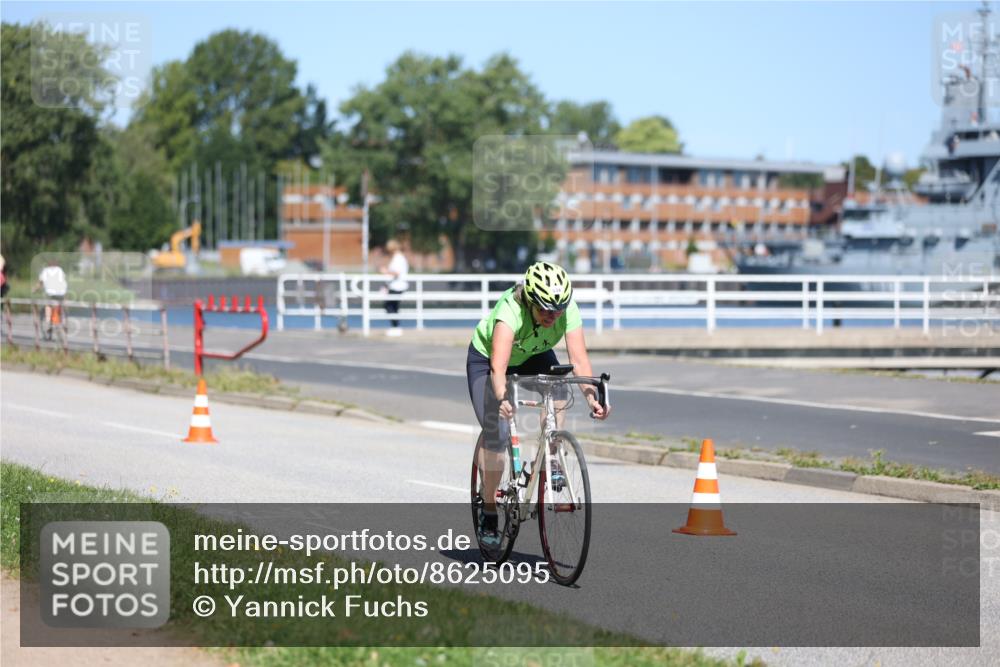 17.08.2025 - KN Förde Triathlon 2025 Yannick Fuchs http://msf.ph/oto/8625095 17.08.2025 11:42:46 Radfahren 379, 387, 390, 602, 634, 642, 318, 387, 390 meine-sportfotos.de