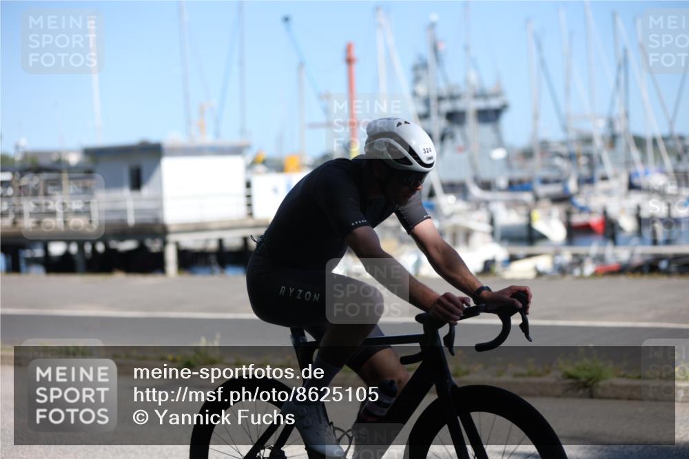 17.08.2025 - KN Förde Triathlon 2025 Yannick Fuchs http://msf.ph/oto/8625105 17.08.2025 11:43:05 Radfahren 293, 324, 344, 604, 641, 291, 616 meine-sportfotos.de