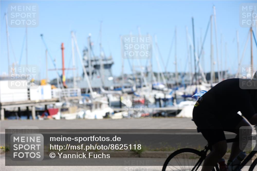 17.08.2025 - KN Förde Triathlon 2025 Yannick Fuchs http://msf.ph/oto/8625118 17.08.2025 11:43:41 Radfahren 339, 376, 607, 632, 334 meine-sportfotos.de