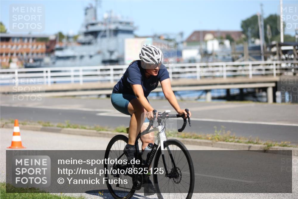17.08.2025 - KN Förde Triathlon 2025 Yannick Fuchs http://msf.ph/oto/8625125 17.08.2025 11:43:46 Radfahren 327, 338, 341, 348, 362, 376, 607, 613, 632, 638, 339 meine-sportfotos.de