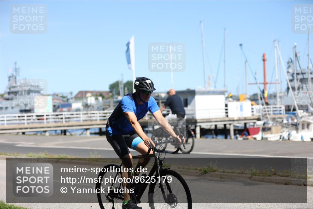 17.08.2025 - KN Förde Triathlon 2025 Yannick Fuchs http://msf.ph/oto/8625179 17.08.2025 11:44:25 Radfahren 325, 328, 329, 356, 371, 385, 616, 350, 642 meine-sportfotos.de