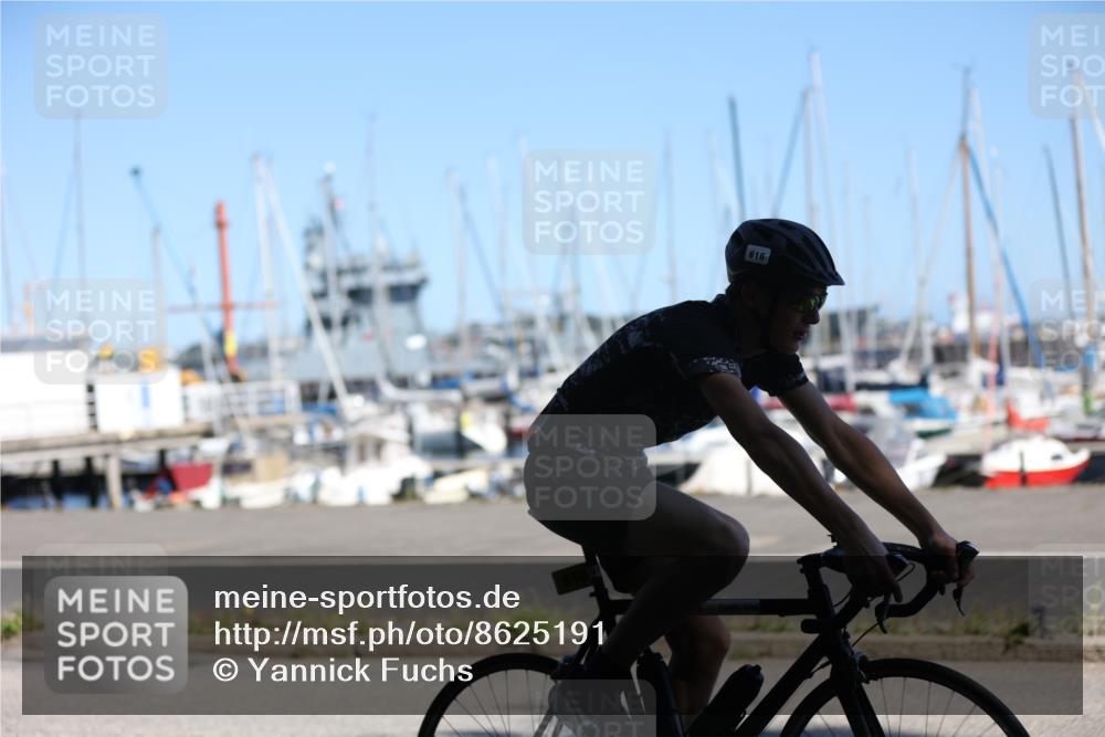 17.08.2025 - KN Förde Triathlon 2025 Yannick Fuchs http://msf.ph/oto/8625191 17.08.2025 11:44:30 Radfahren 291, 328, 330, 356, 379, 385, 616, 325, 329, 371 meine-sportfotos.de
