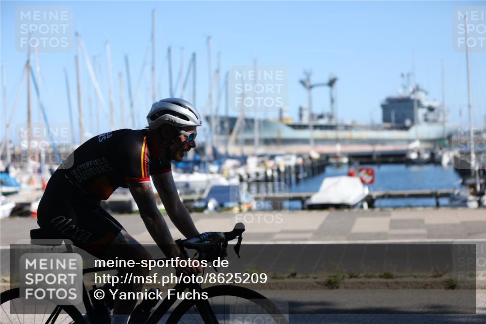 17.08.2025 - KN Förde Triathlon 2025 Yannick Fuchs http://msf.ph/oto/8625209 17.08.2025 11:44:50 Radfahren 293, 375 meine-sportfotos.de