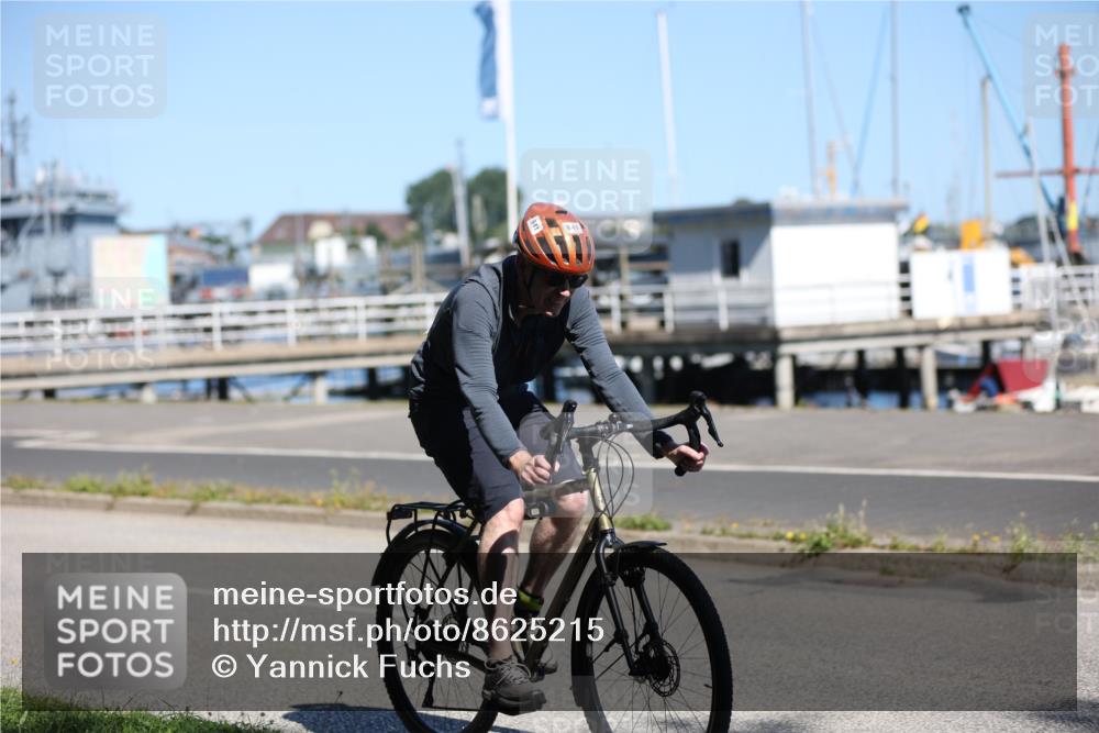 17.08.2025 - KN Förde Triathlon 2025 Yannick Fuchs http://msf.ph/oto/8625215 17.08.2025 11:45:00 Radfahren 641 meine-sportfotos.de