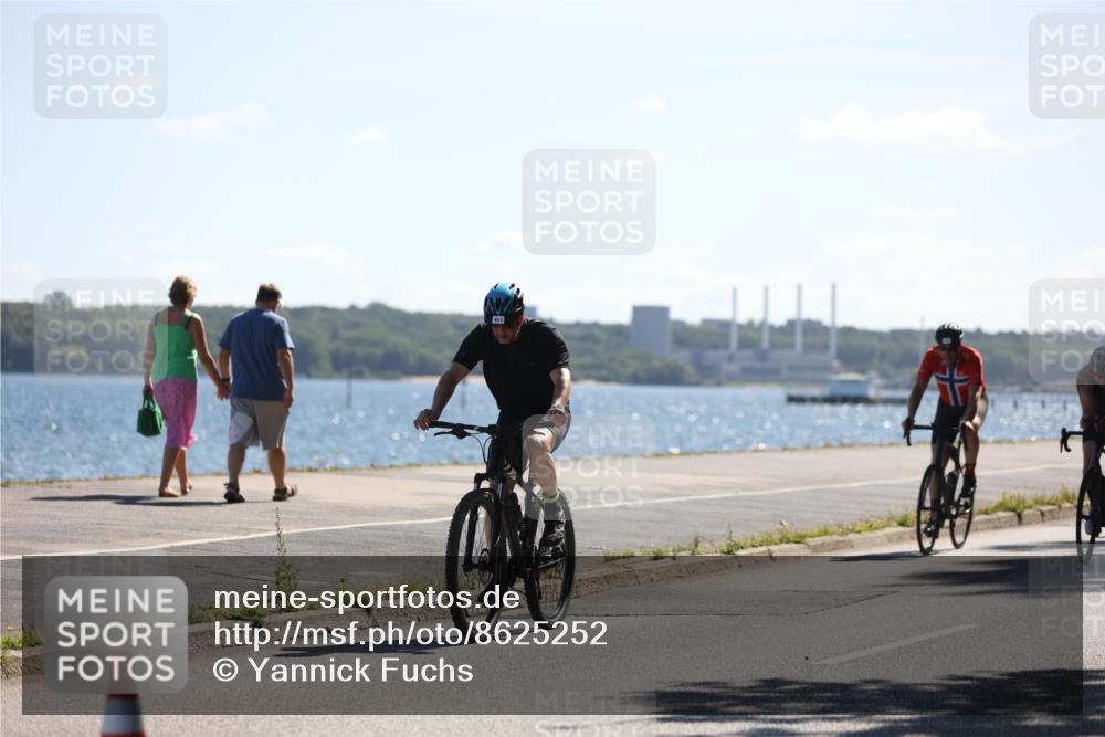 17.08.2025 - KN Förde Triathlon 2025 Yannick Fuchs http://msf.ph/oto/8625252 17.08.2025 11:45:51 Radfahren 311, 368, 374, 601, 629, 353 meine-sportfotos.de