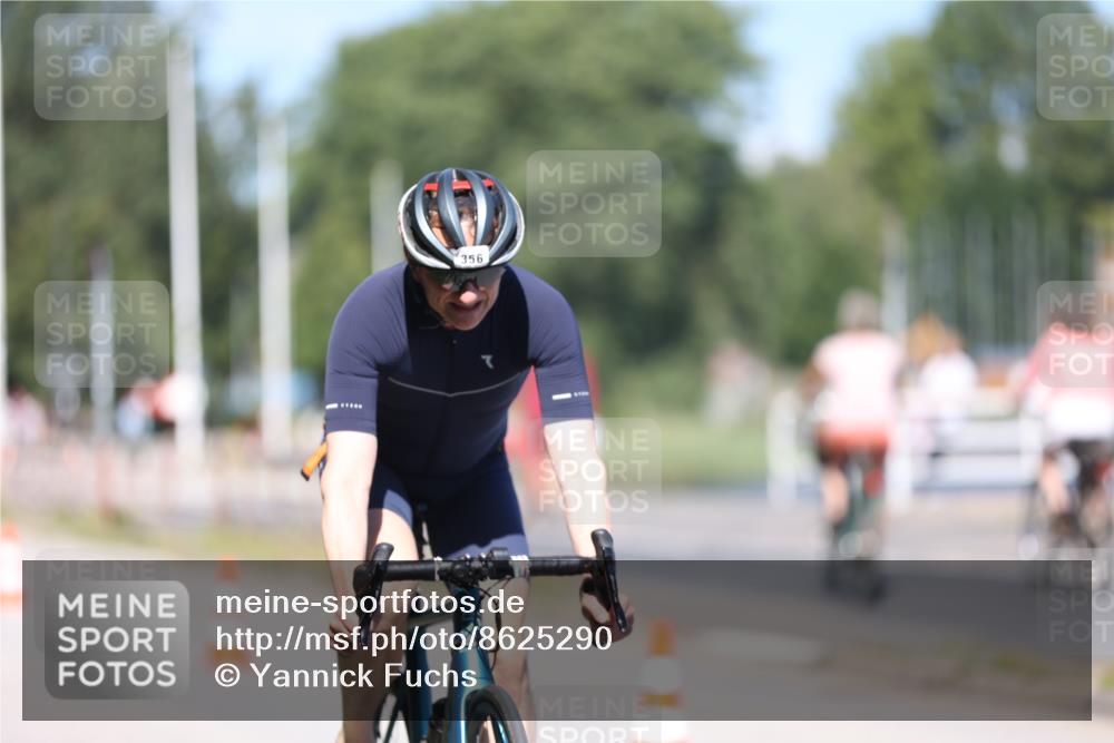 17.08.2025 - KN Förde Triathlon 2025 Yannick Fuchs http://msf.ph/oto/8625290 17.08.2025 11:46:21 Radfahren 345, 349, 356, 370, 373, 330 meine-sportfotos.de