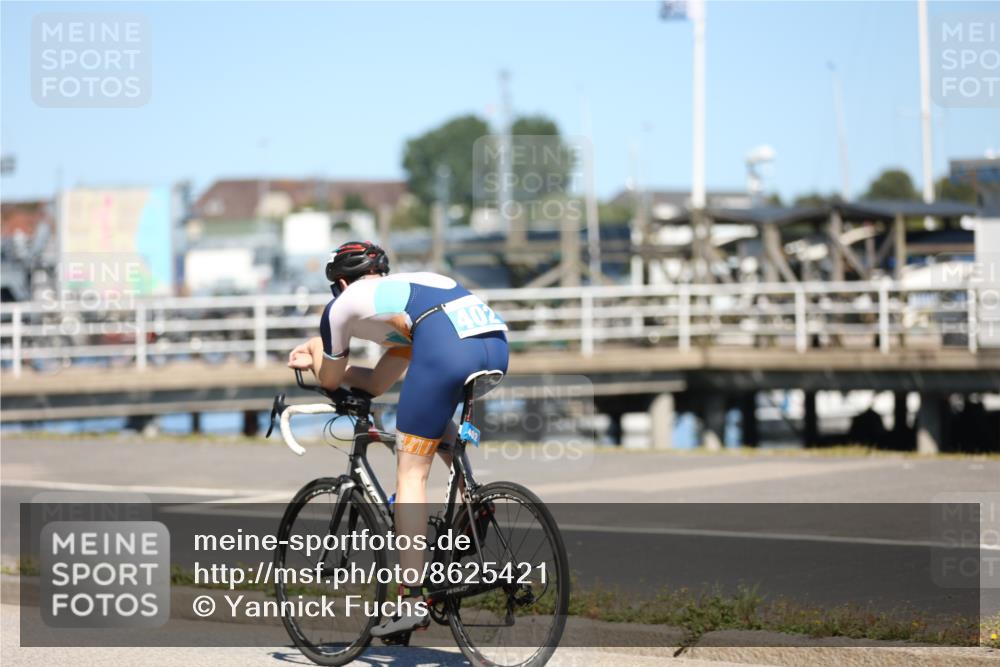 17.08.2025 - KN Förde Triathlon 2025 Yannick Fuchs http://msf.ph/oto/8625421 17.08.2025 12:43:35 Radfahren 402, 408 meine-sportfotos.de
