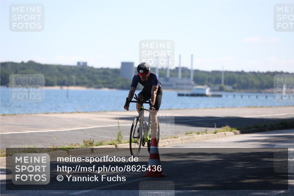 17.08.2025 - KN Förde Triathlon 2025 Yannick Fuchs http://msf.ph/oto/8625436 17.08.2025 12:44:27 Radfahren 409 meine-sportfotos.de