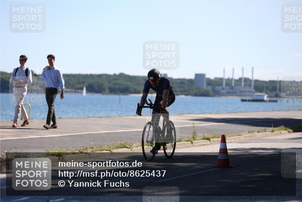 17.08.2025 - KN Förde Triathlon 2025 Yannick Fuchs http://msf.ph/oto/8625437 17.08.2025 12:44:27 Radfahren 409 meine-sportfotos.de