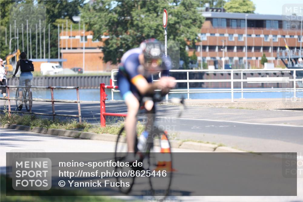 17.08.2025 - KN Förde Triathlon 2025 Yannick Fuchs http://msf.ph/oto/8625446 17.08.2025 12:45:02 Radfahren 398, 402, 418 meine-sportfotos.de