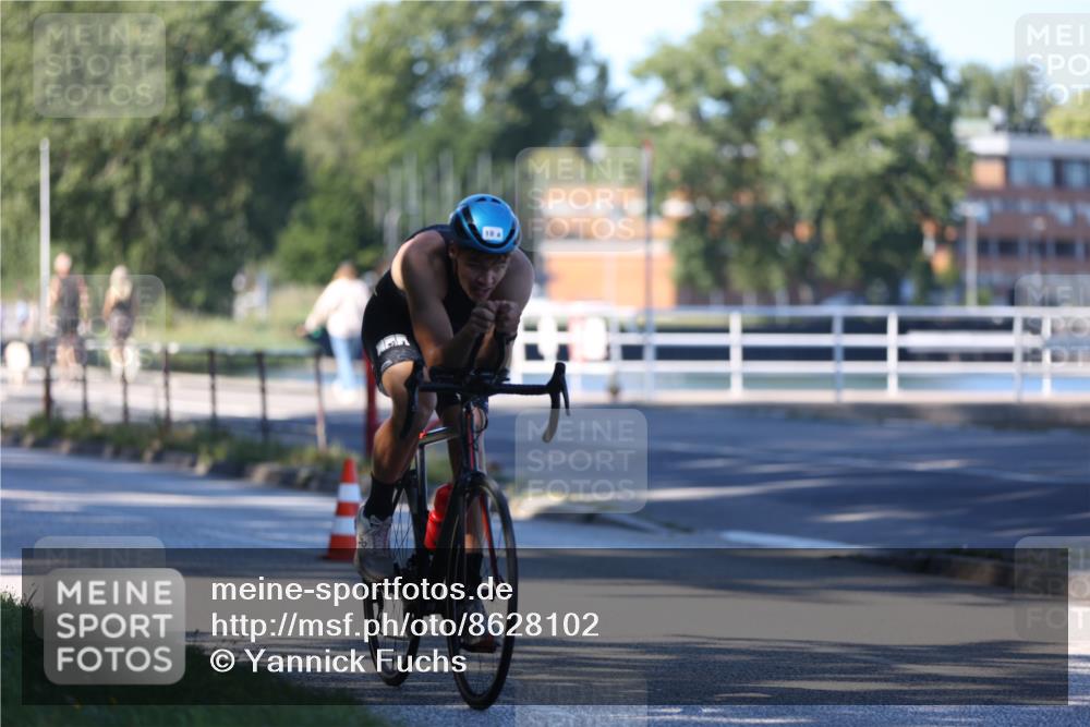 17.08.2025 - KN Förde Triathlon 2025 Yannick Fuchs http://msf.ph/oto/8628102 17.08.2025 14:55:57 Radfahren 5, 7, 8, 9, 10, 16, 7, 16 meine-sportfotos.de
