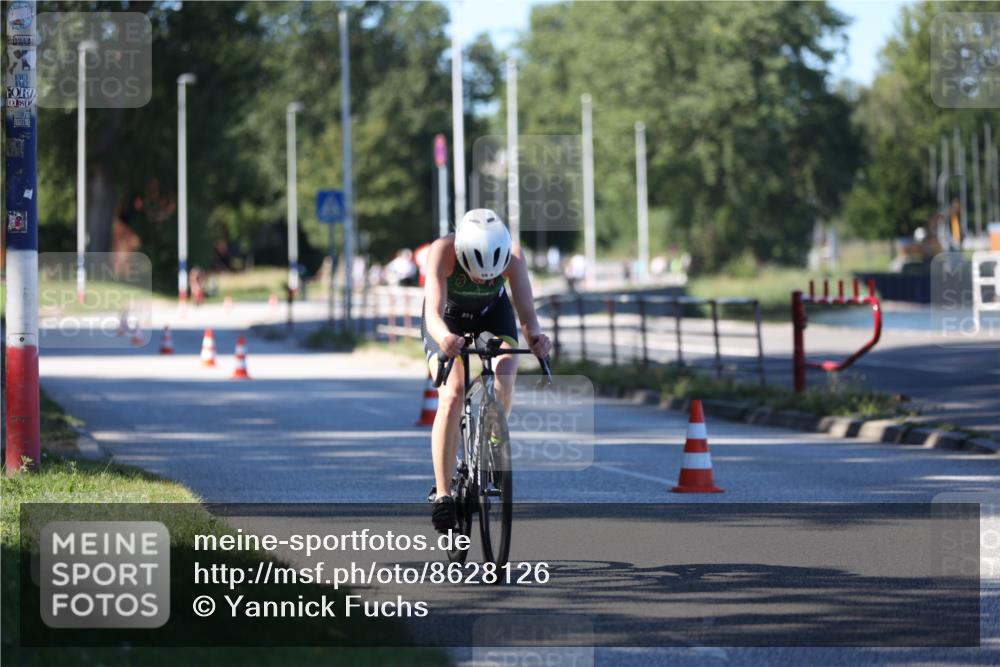 17.08.2025 - KN Förde Triathlon 2025 Yannick Fuchs http://msf.ph/oto/8628126 17.08.2025 15:03:20 Radfahren 35, 18 meine-sportfotos.de