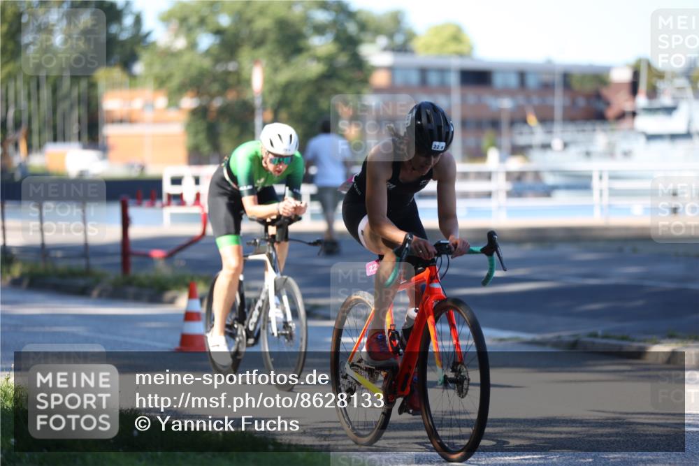 17.08.2025 - KN Förde Triathlon 2025 Yannick Fuchs http://msf.ph/oto/8628133 17.08.2025 15:03:37 Radfahren 22, 25, 30, 36 meine-sportfotos.de