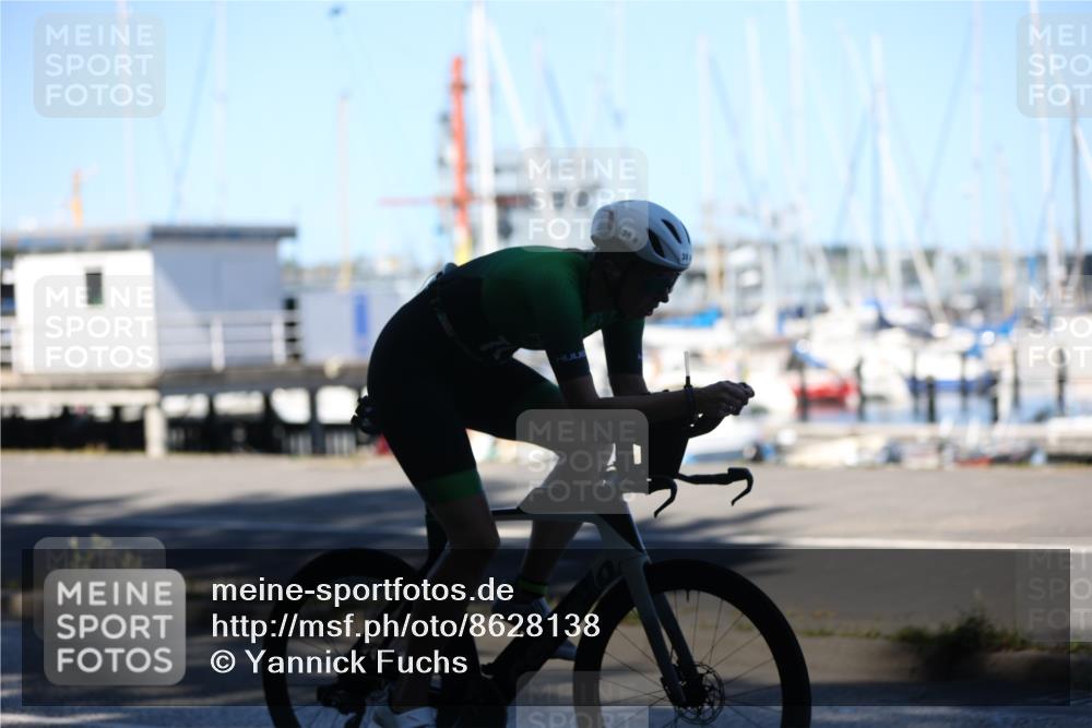 17.08.2025 - KN Förde Triathlon 2025 Yannick Fuchs http://msf.ph/oto/8628138 17.08.2025 15:03:39 Radfahren 22, 25, 30, 36 meine-sportfotos.de