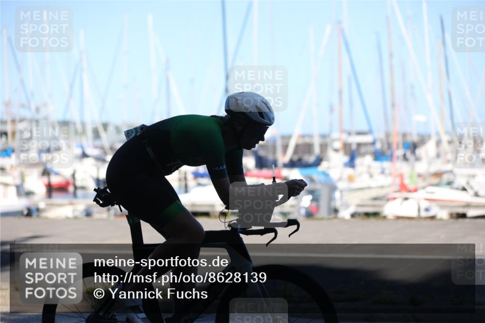 17.08.2025 - KN Förde Triathlon 2025 Yannick Fuchs http://msf.ph/oto/8628139 17.08.2025 15:03:39 Radfahren 22, 25, 30, 36 meine-sportfotos.de