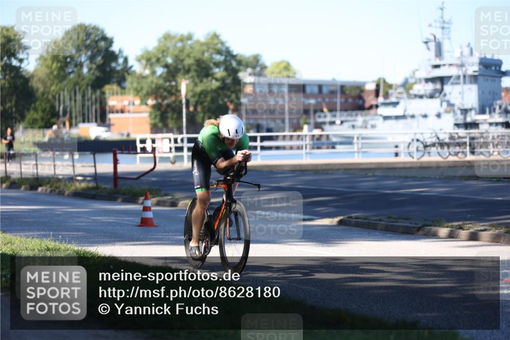 17.08.2025 - KN Förde Triathlon 2025 Yannick Fuchs http://msf.ph/oto/8628180 17.08.2025 15:18:28 Radfahren 6, 9 meine-sportfotos.de