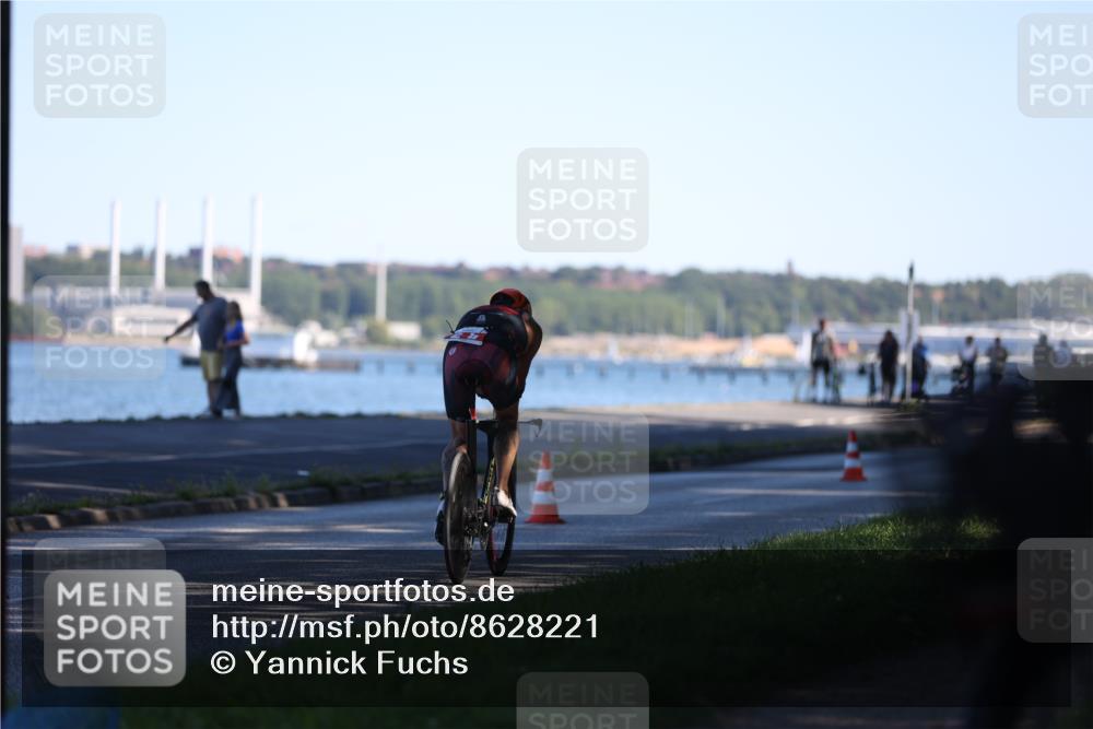 17.08.2025 - KN Förde Triathlon 2025 Yannick Fuchs http://msf.ph/oto/8628221 17.08.2025 15:20:43 Radfahren 2, 11, 2 meine-sportfotos.de