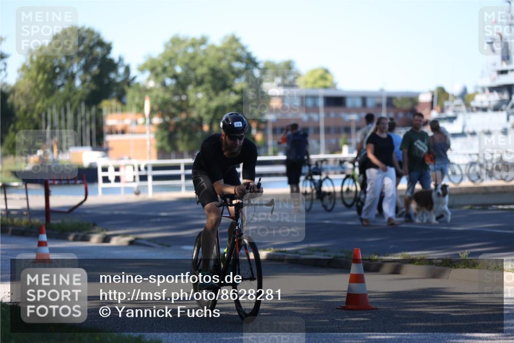 17.08.2025 - KN Förde Triathlon 2025 Yannick Fuchs http://msf.ph/oto/8628281 17.08.2025 15:22:38 Radfahren 7, 15 meine-sportfotos.de