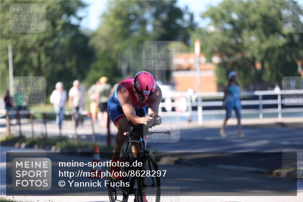 17.08.2025 - KN Förde Triathlon 2025 Yannick Fuchs http://msf.ph/oto/8628297 17.08.2025 15:23:41 Radfahren 8 meine-sportfotos.de