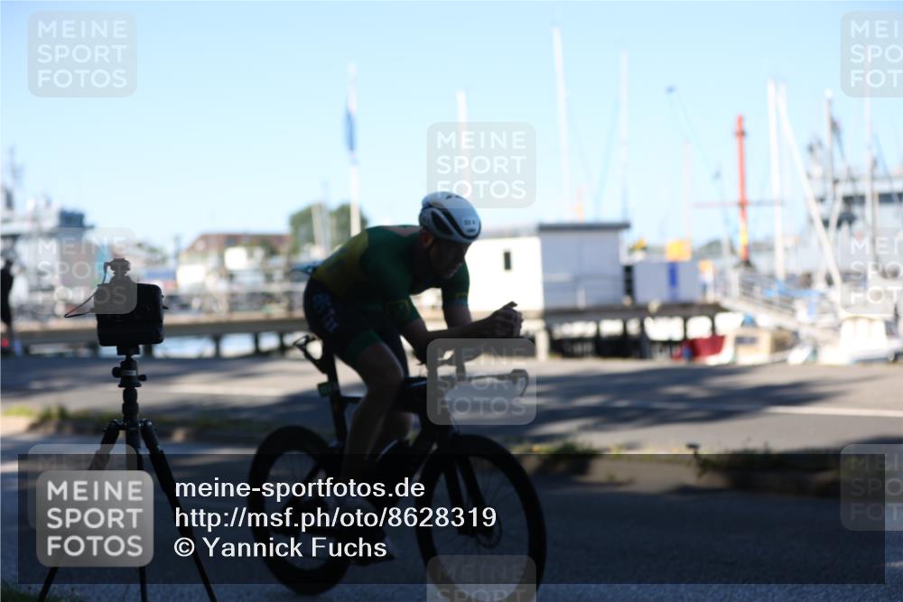 17.08.2025 - KN Förde Triathlon 2025 Yannick Fuchs http://msf.ph/oto/8628319 17.08.2025 15:26:16 Radfahren 13, 31, 33 meine-sportfotos.de