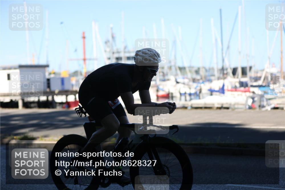 17.08.2025 - KN Förde Triathlon 2025 Yannick Fuchs http://msf.ph/oto/8628327 17.08.2025 15:26:20 Radfahren 13, 31, 33 meine-sportfotos.de