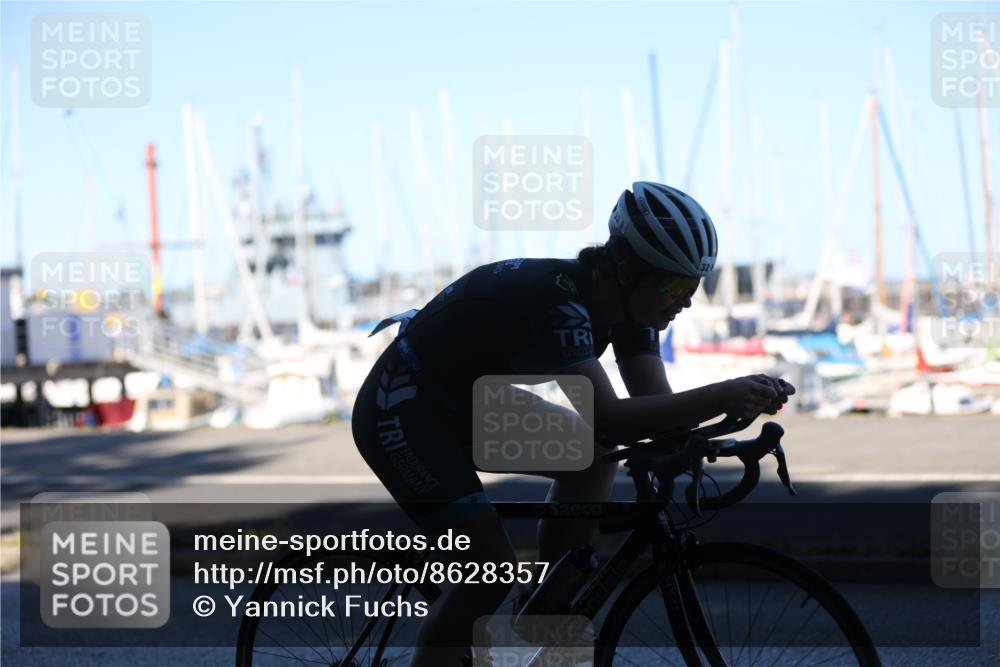 17.08.2025 - KN Förde Triathlon 2025 Yannick Fuchs http://msf.ph/oto/8628357 17.08.2025 15:28:22 Radfahren 32, 22, 24 meine-sportfotos.de