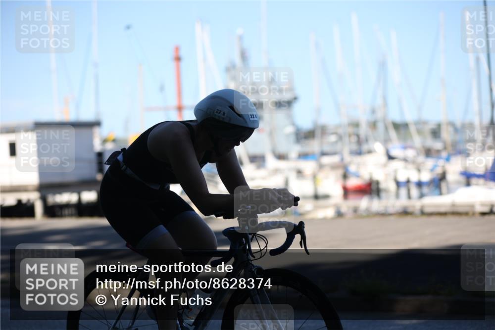 17.08.2025 - KN Förde Triathlon 2025 Yannick Fuchs http://msf.ph/oto/8628374 17.08.2025 15:29:53 Radfahren 22, 24 meine-sportfotos.de