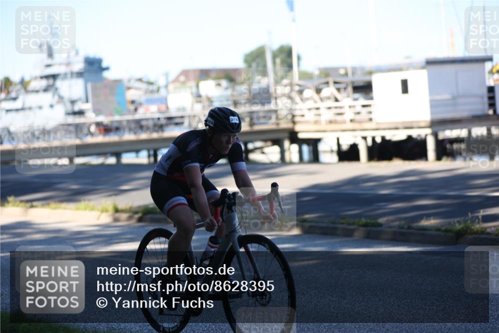 17.08.2025 - KN Förde Triathlon 2025 Yannick Fuchs http://msf.ph/oto/8628395 17.08.2025 15:31:47 Radfahren 18, 27, 30 meine-sportfotos.de