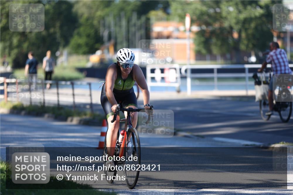 17.08.2025 - KN Förde Triathlon 2025 Yannick Fuchs http://msf.ph/oto/8628421 17.08.2025 15:34:05 Radfahren 21, 28 meine-sportfotos.de