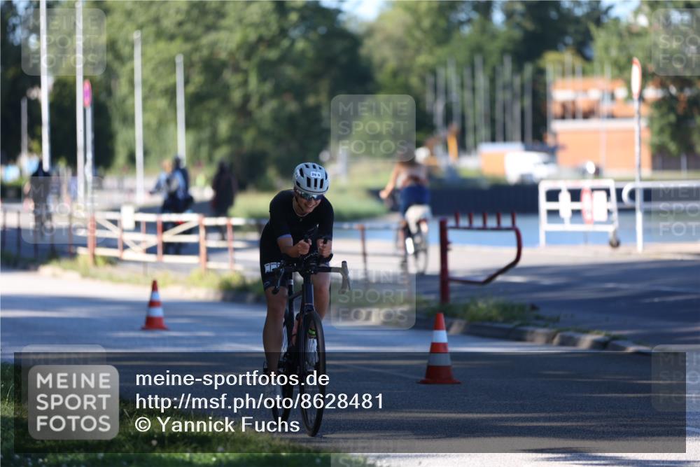 17.08.2025 - KN Förde Triathlon 2025 Yannick Fuchs http://msf.ph/oto/8628481 17.08.2025 15:36:42 Radfahren 26 meine-sportfotos.de