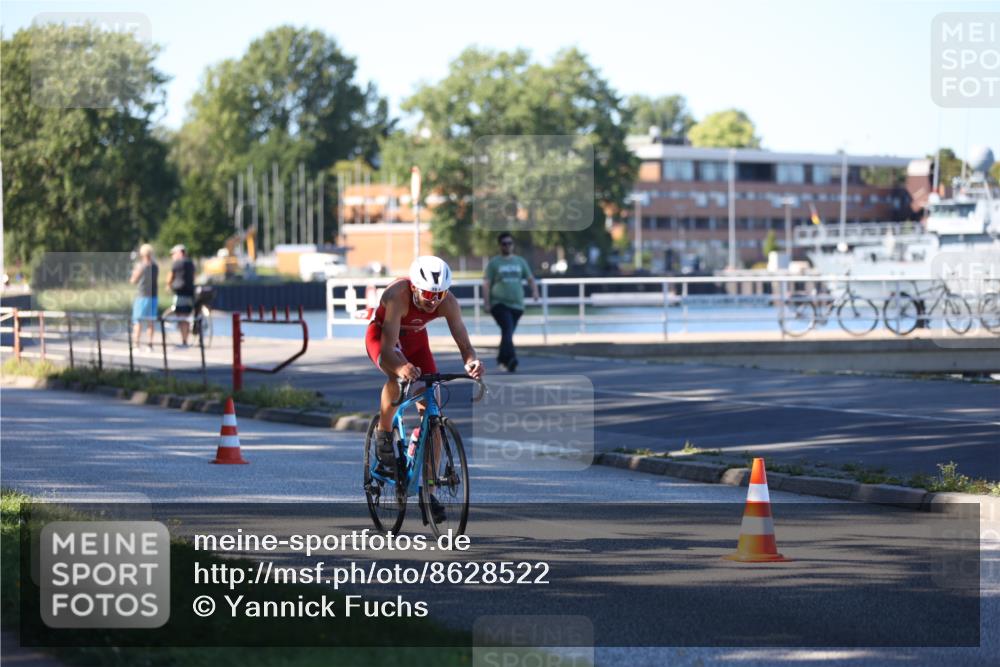 17.08.2025 - KN Förde Triathlon 2025 Yannick Fuchs http://msf.ph/oto/8628522 17.08.2025 15:41:42 Radfahren 16 meine-sportfotos.de