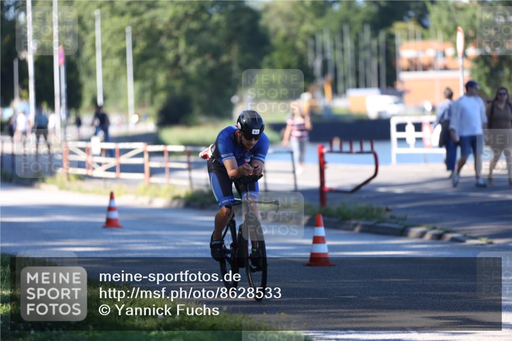 17.08.2025 - KN Förde Triathlon 2025 Yannick Fuchs http://msf.ph/oto/8628533 17.08.2025 15:44:28 Radfahren 6 meine-sportfotos.de