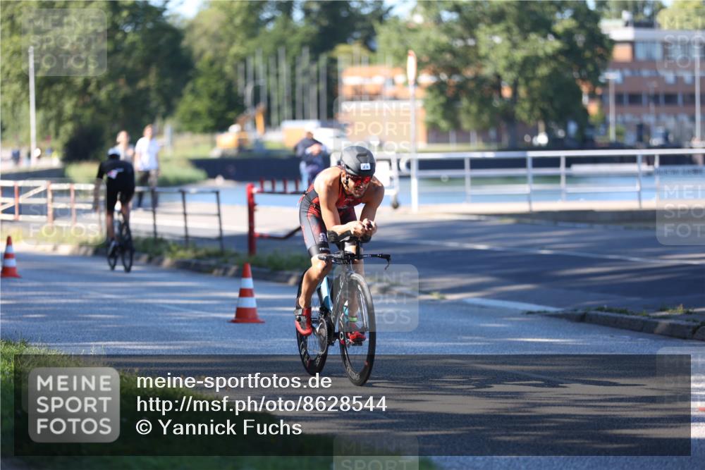 17.08.2025 - KN Förde Triathlon 2025 Yannick Fuchs http://msf.ph/oto/8628544 17.08.2025 15:45:09 Radfahren 2, 10 meine-sportfotos.de