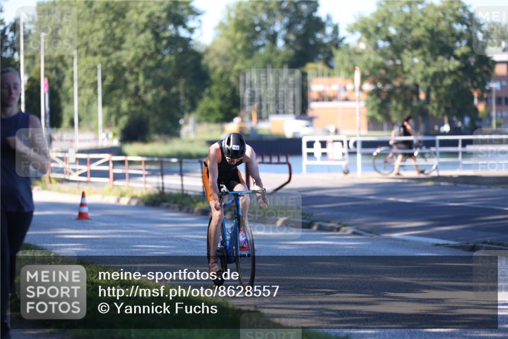 17.08.2025 - KN Förde Triathlon 2025 Yannick Fuchs http://msf.ph/oto/8628557 17.08.2025 15:47:31 Radfahren 15 meine-sportfotos.de