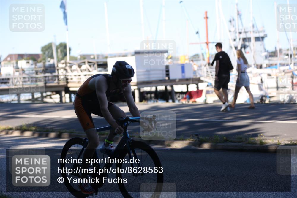 17.08.2025 - KN Förde Triathlon 2025 Yannick Fuchs http://msf.ph/oto/8628563 17.08.2025 15:47:32 Radfahren 12, 15 meine-sportfotos.de