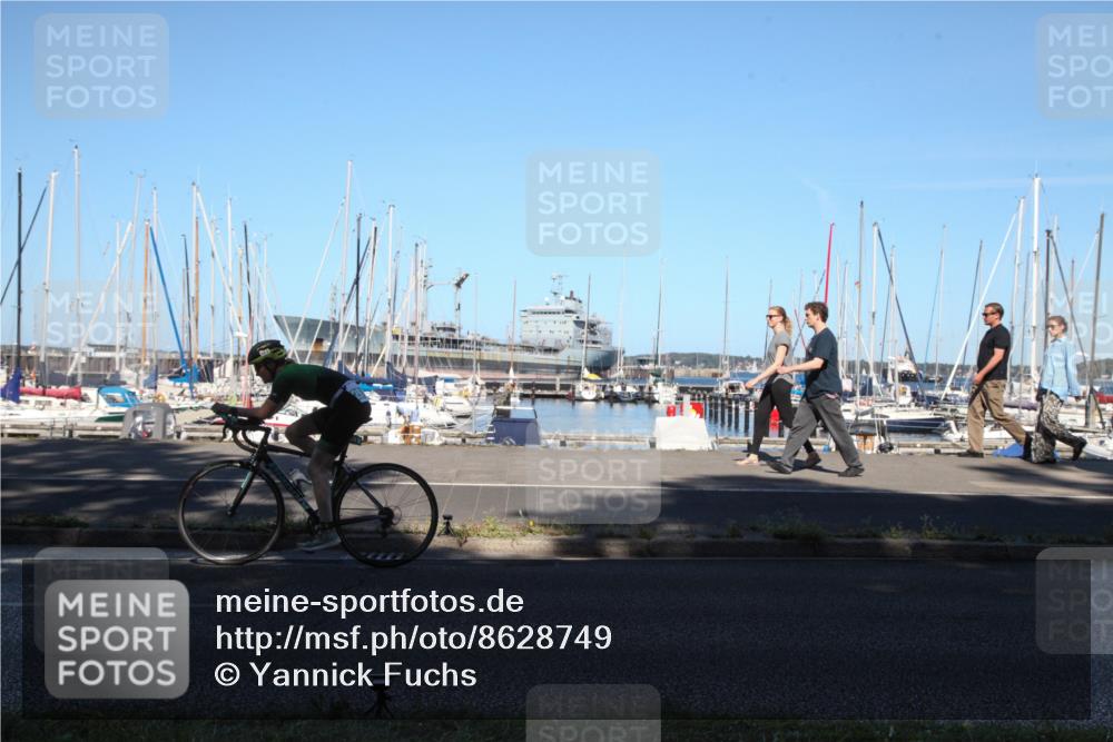17.08.2025 - KN Förde Triathlon 2025 Yannick Fuchs http://msf.ph/oto/8628749 17.08.2025 15:33:14 Radfahren  meine-sportfotos.de