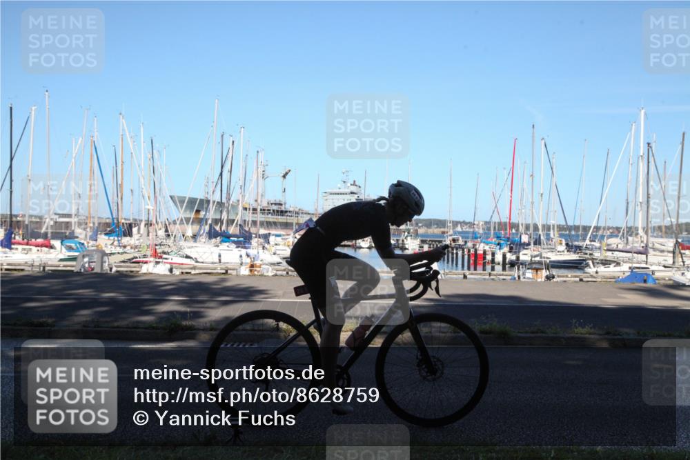 17.08.2025 - KN Förde Triathlon 2025 Yannick Fuchs http://msf.ph/oto/8628759 17.08.2025 15:36:44 Radfahren  meine-sportfotos.de