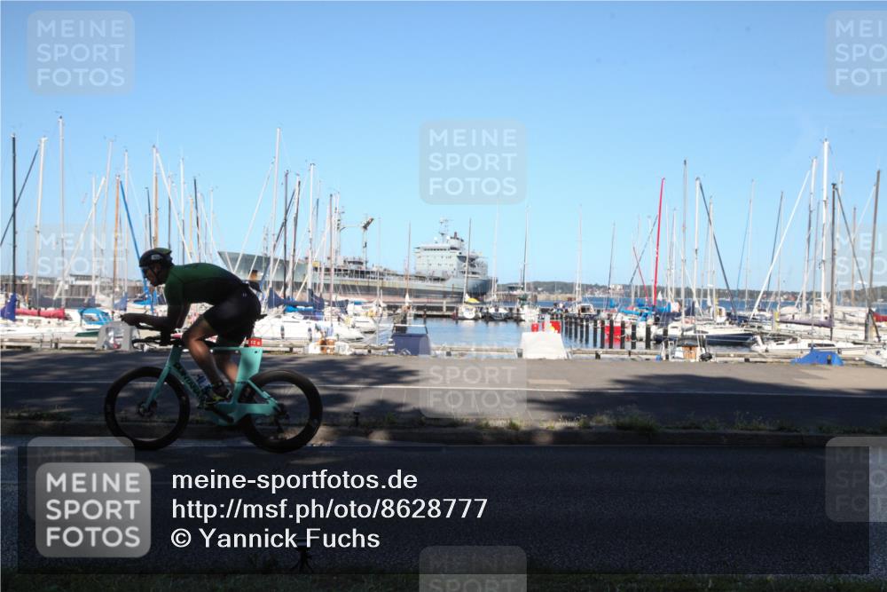 17.08.2025 - KN Förde Triathlon 2025 Yannick Fuchs http://msf.ph/oto/8628777 17.08.2025 15:46:20 Radfahren  meine-sportfotos.de