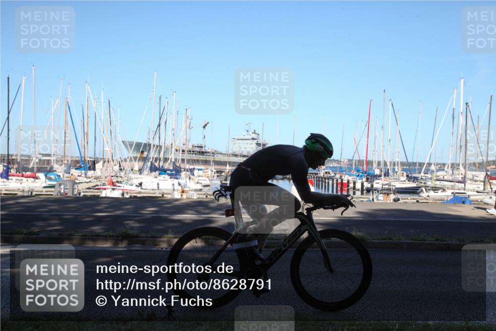 17.08.2025 - KN Förde Triathlon 2025 Yannick Fuchs http://msf.ph/oto/8628791 17.08.2025 15:50:03 Radfahren  meine-sportfotos.de