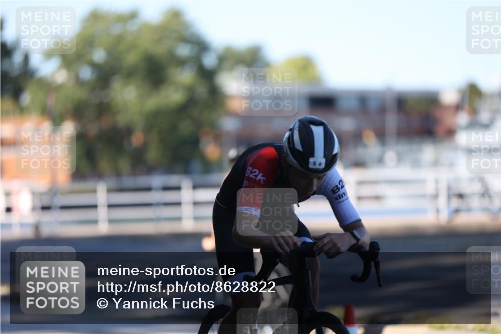 17.08.2025 - KN Förde Triathlon 2025 Yannick Fuchs http://msf.ph/oto/8628822 17.08.2025 14:55:59 Radfahren 82, 2 meine-sportfotos.de